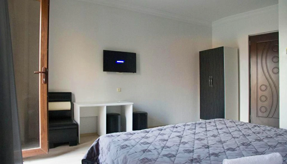 هتل ایبریا باتومی